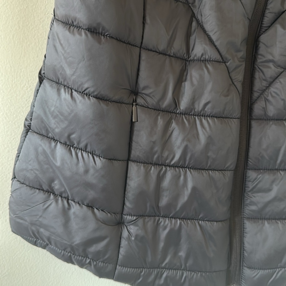 Mondetta Outdoor Project Puffer Vest, Black Size Large - Picture 5 of 8